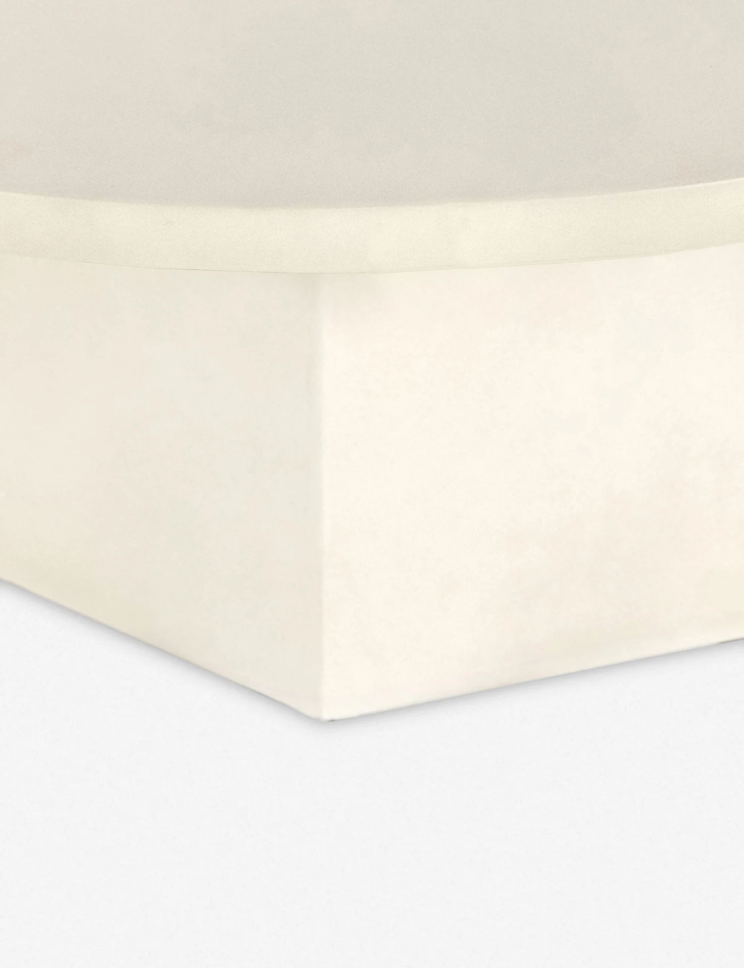 Schuller Indoor / Outdoor Round Coffee Table - Image 8