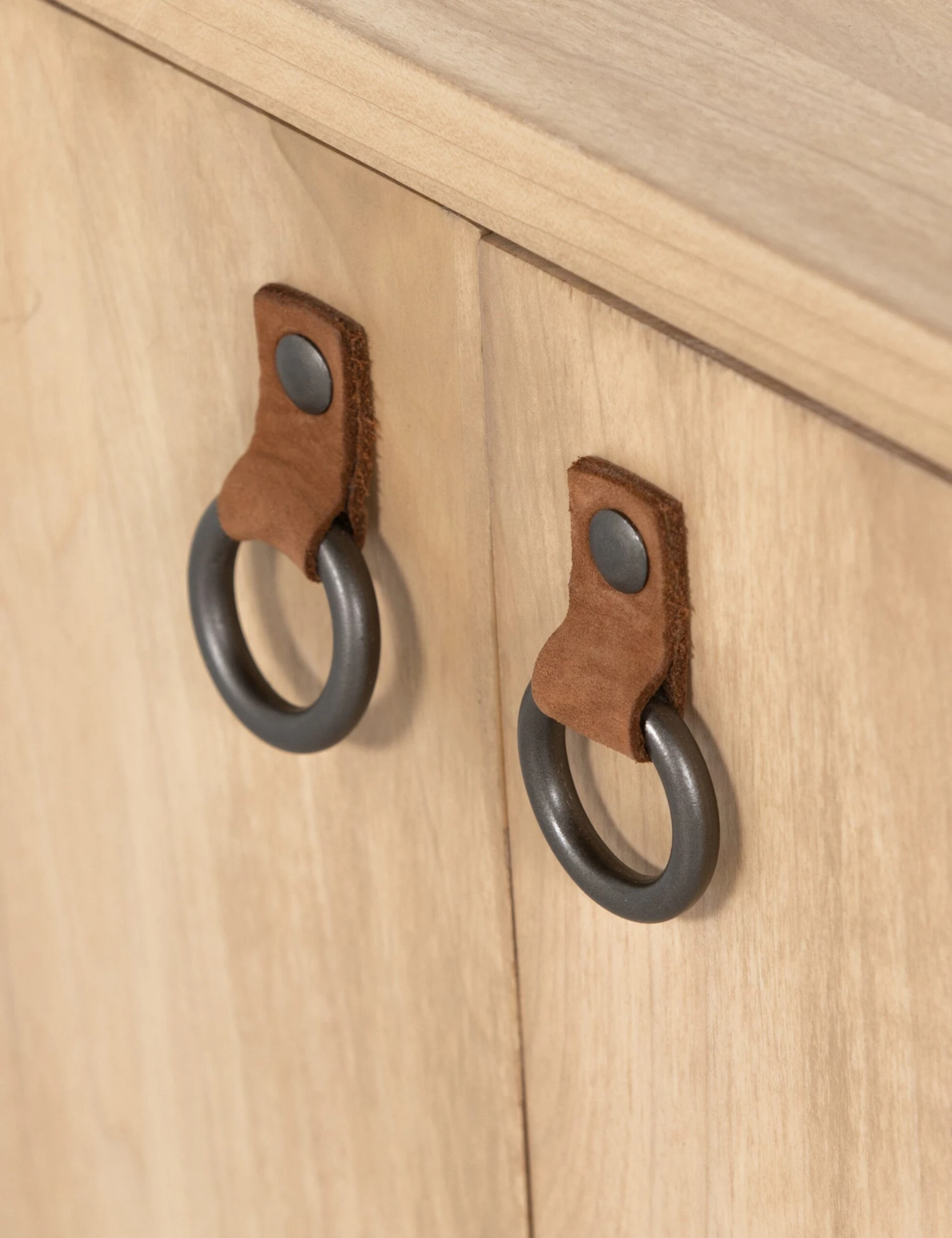 Maeve Media Console - Image 8