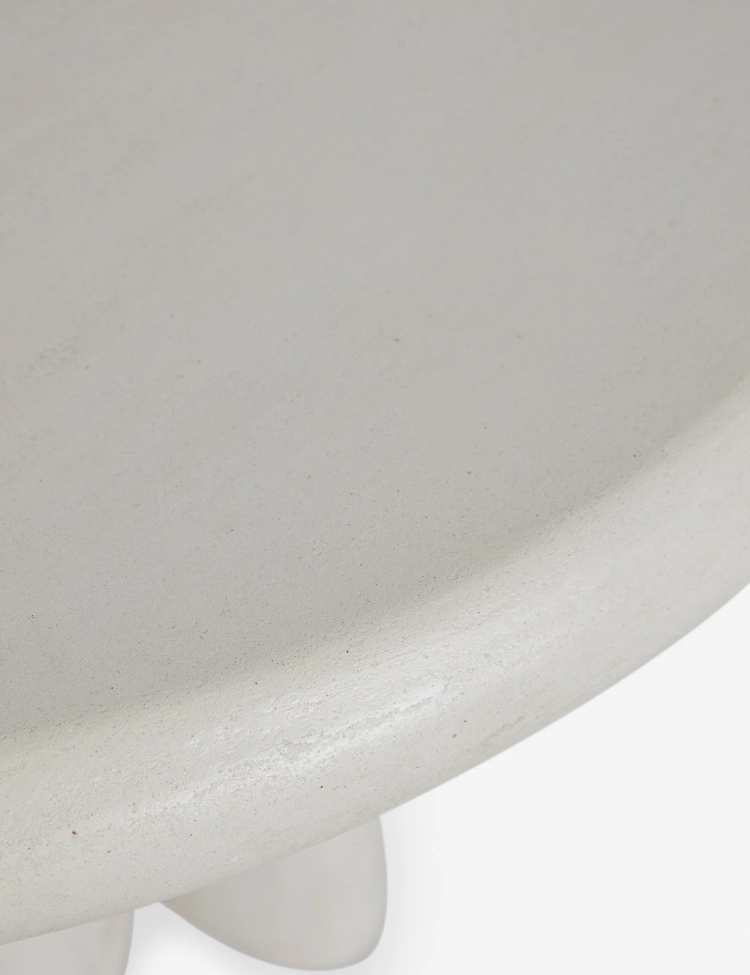 Ruiz Indoor / Outdoor Round Dining Table - Image 6