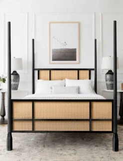 Kaira Poster Bed